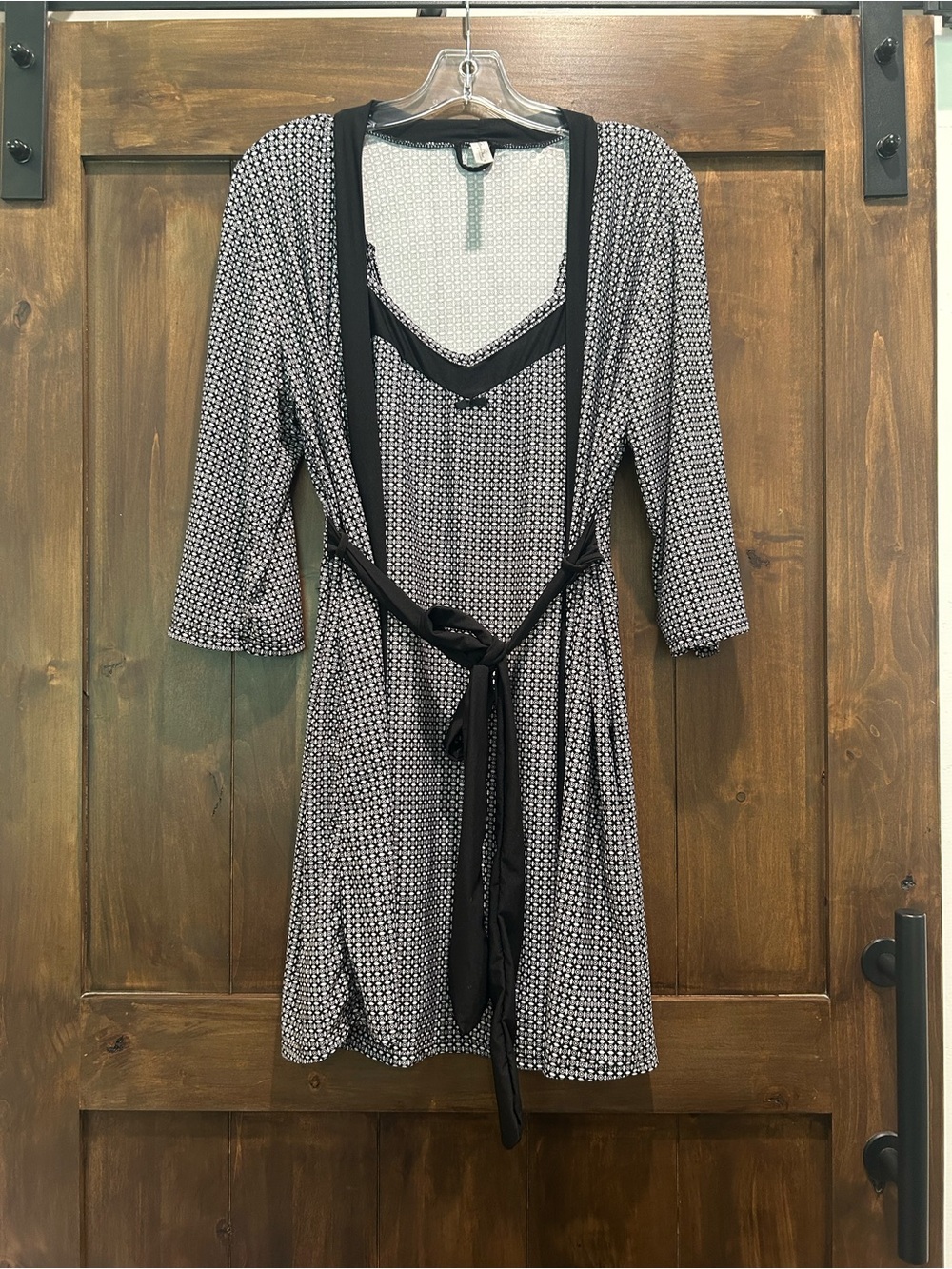 M346 Marilyn Monroe 2 pc-Women's Black & White Robe with Belt Sz. Smalll